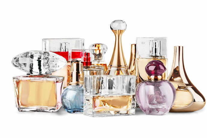 Top 10 der Avon-Parfüms 2023: Segno, Far Away und mehr!
